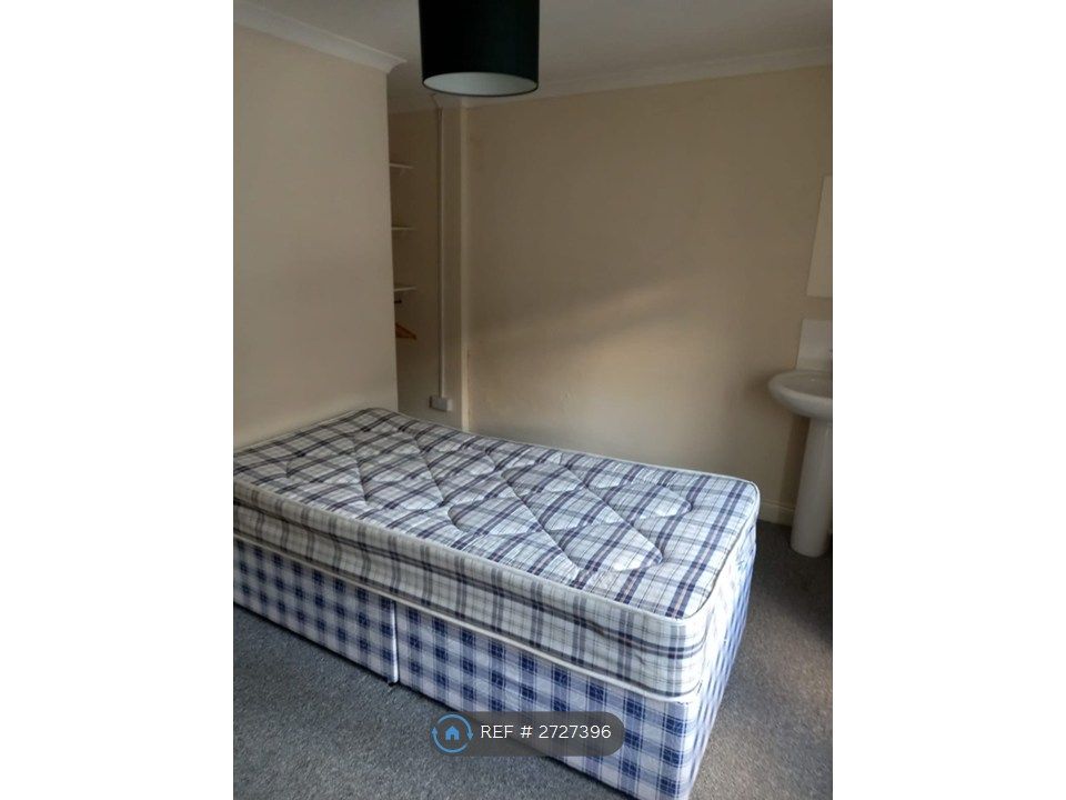 Property photo 3 of 3