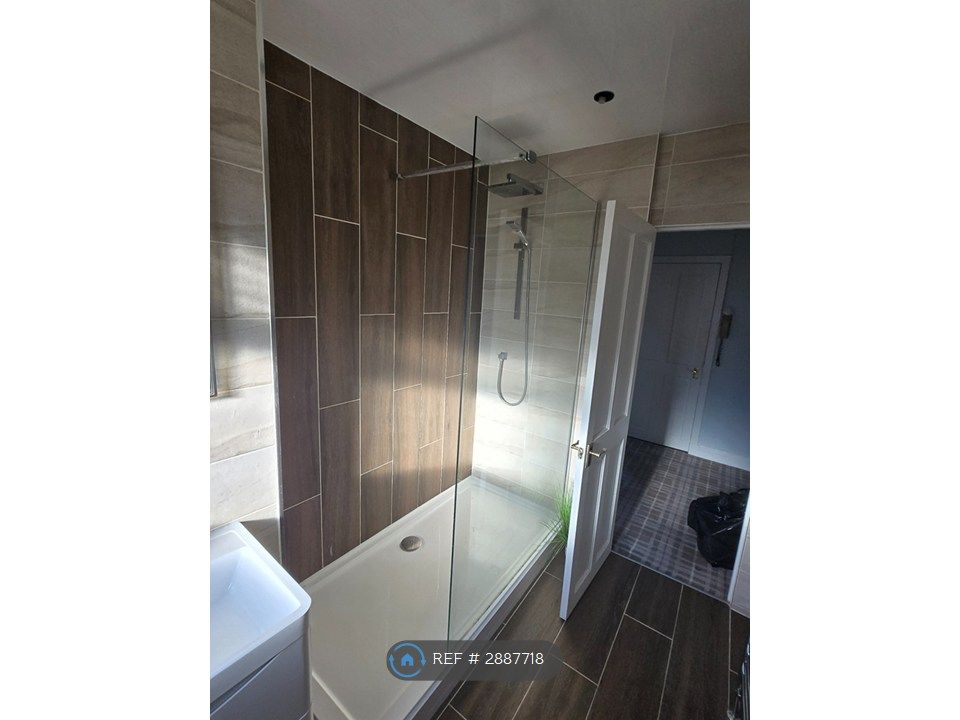 Additional image 5 of 3 bed flat to rentCamelon, Falkirk FK1