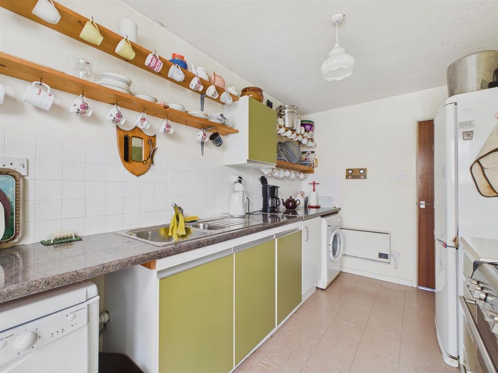 Property photo 3 of 24 46Ea5Cb8d0714d8Cba4740A16Fe9d16d_100_Cam03972G0-Pr