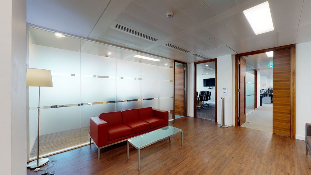 Property photo 2 of 14 Reception Area