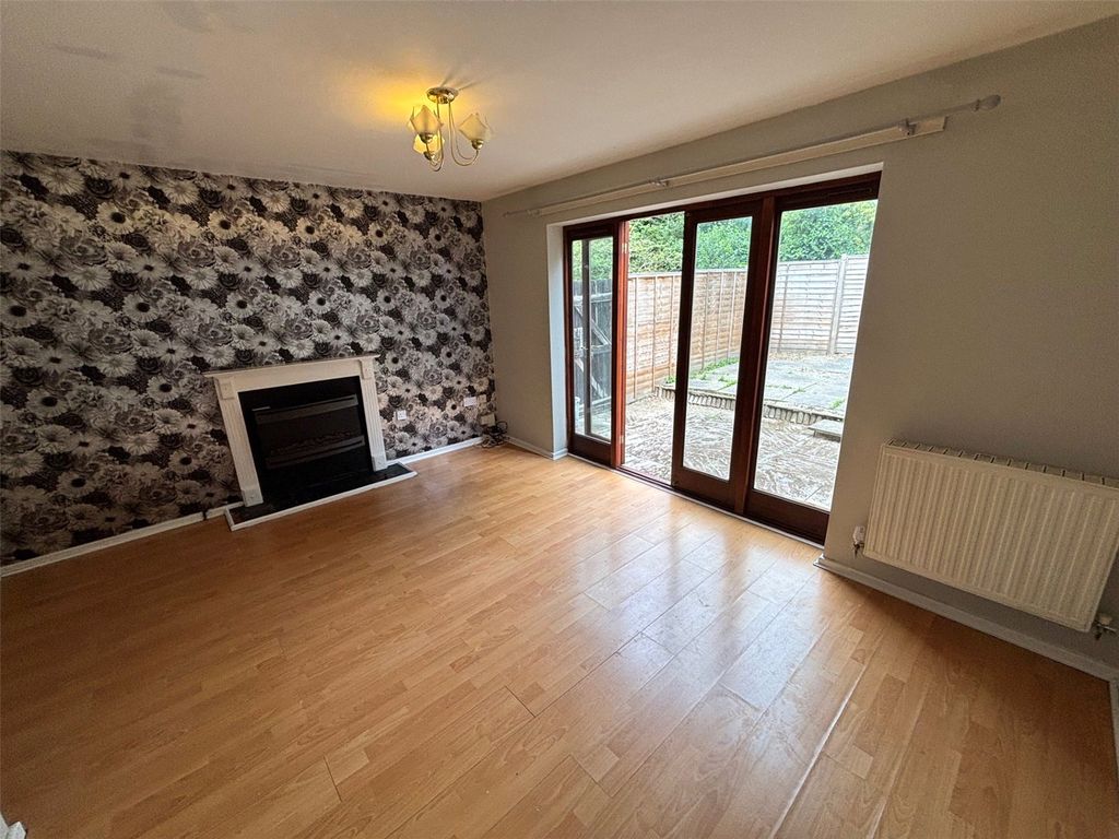Property photo 2 of 10 Picture No. 06