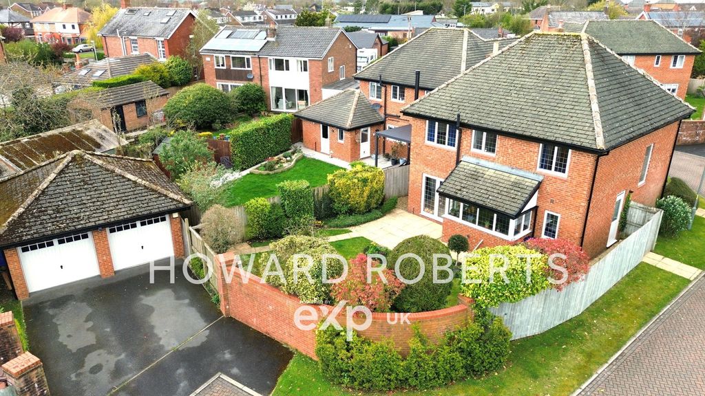 Property photo 2 of 22