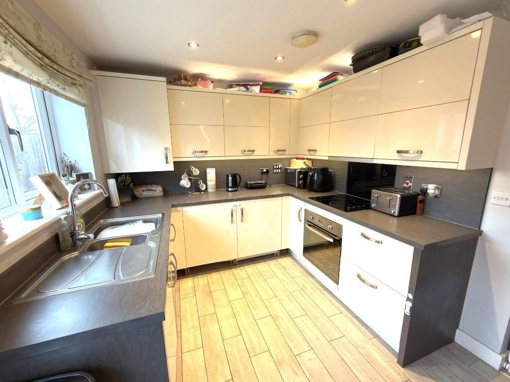 Property photo 2 of 8 Photo 2