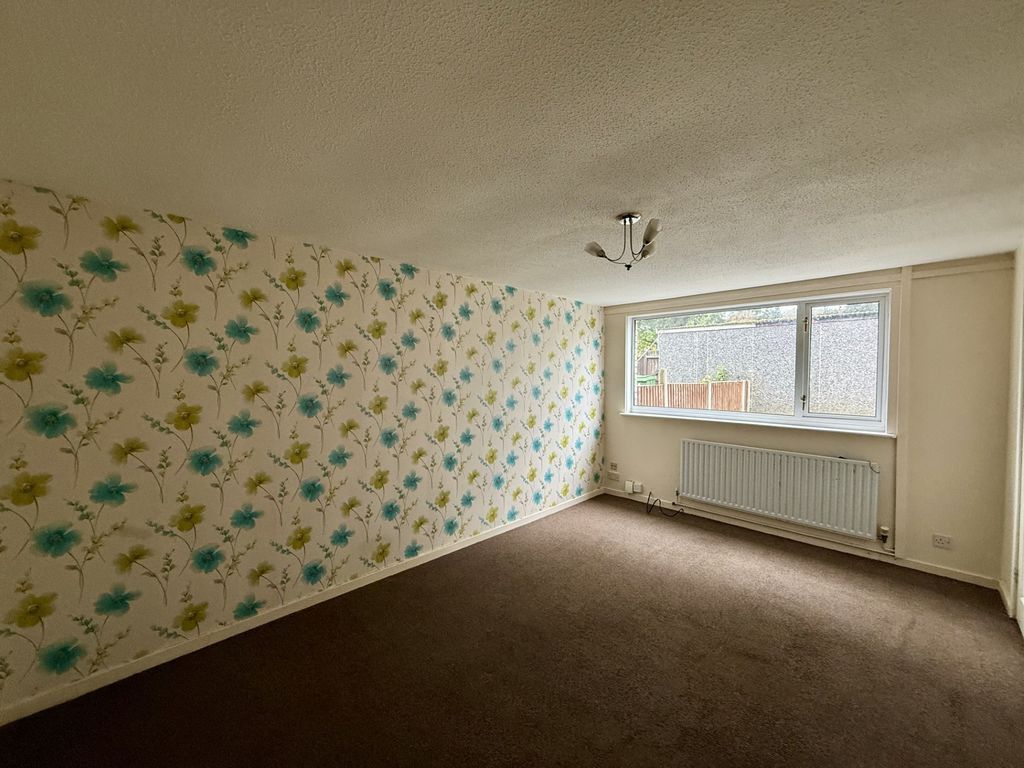 Property photo 3 of 11 Photo 3