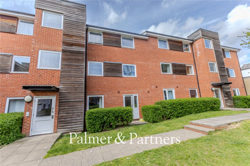 Property photo 1 of 11 Picture No. 12