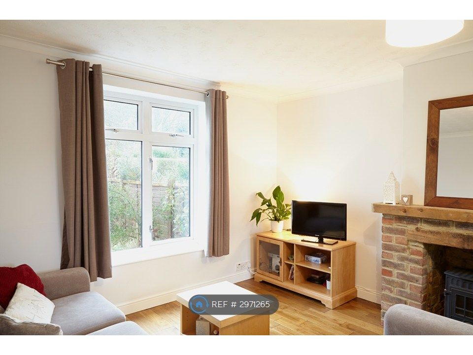 Property photo 2 of 14
