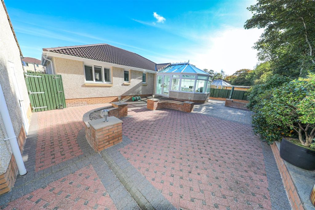 Property photo 2 of 23 B