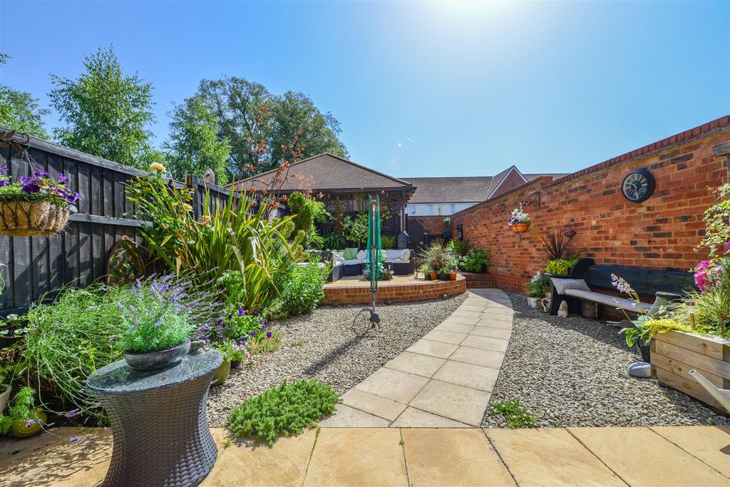 Property photo 3 of 24 Village Road4.Jpg
