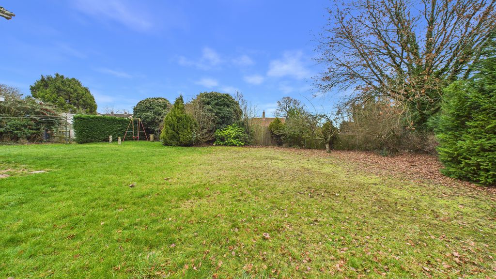 Property photo 3 of 14