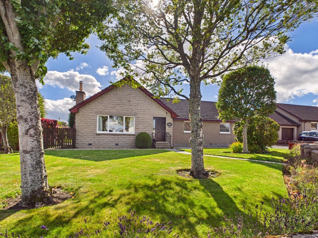 Property photo 1 of 25