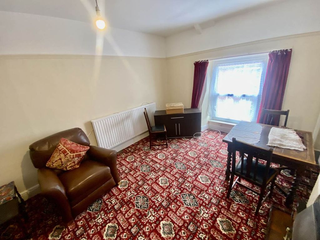 Property photo 3 of 20 Img_7748