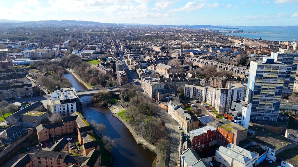 Property photo 3 of 13 Photo 12