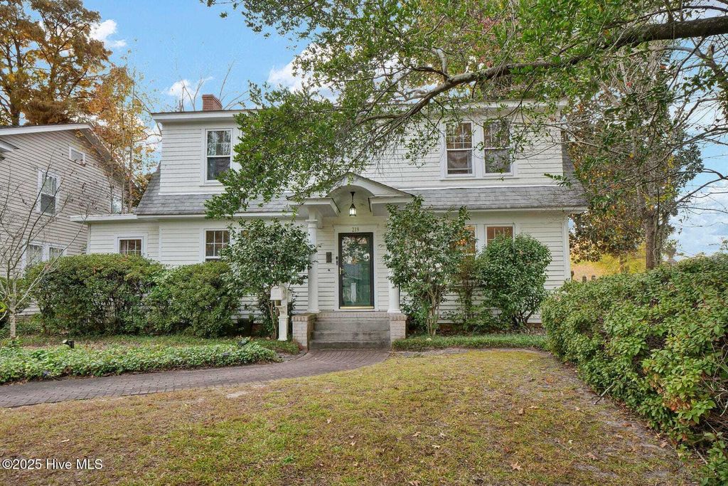 Property photo 1 of 31