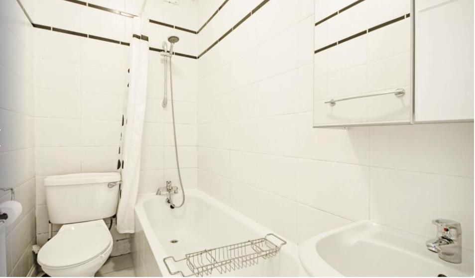 Property photo 2 of 7 9El-Bath-Png-17