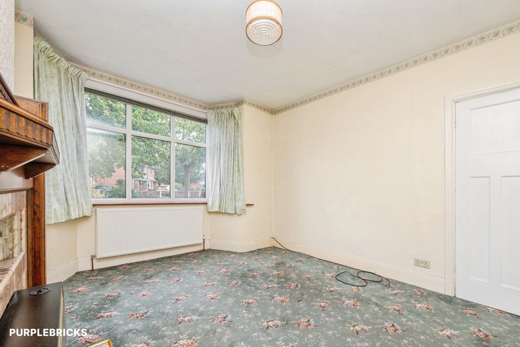 Property photo 3 of 24