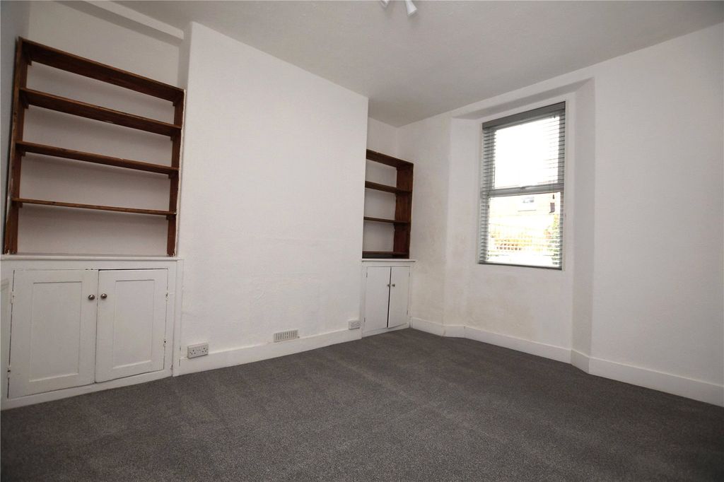 Property photo 3 of 10 Picture No. 03