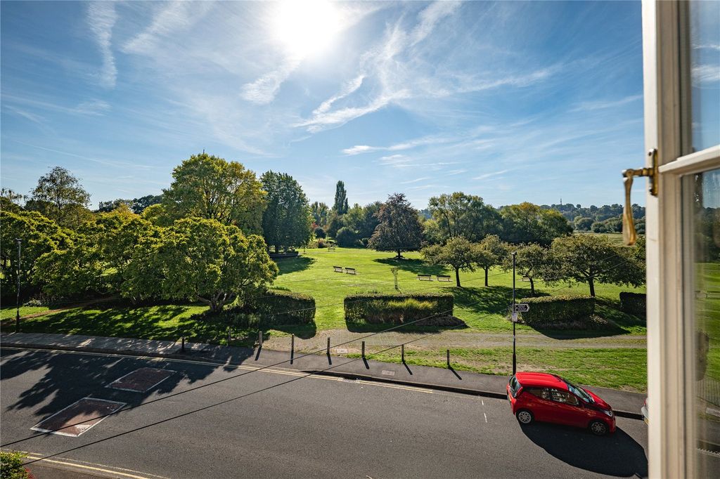 Property photo 2 of 18 View