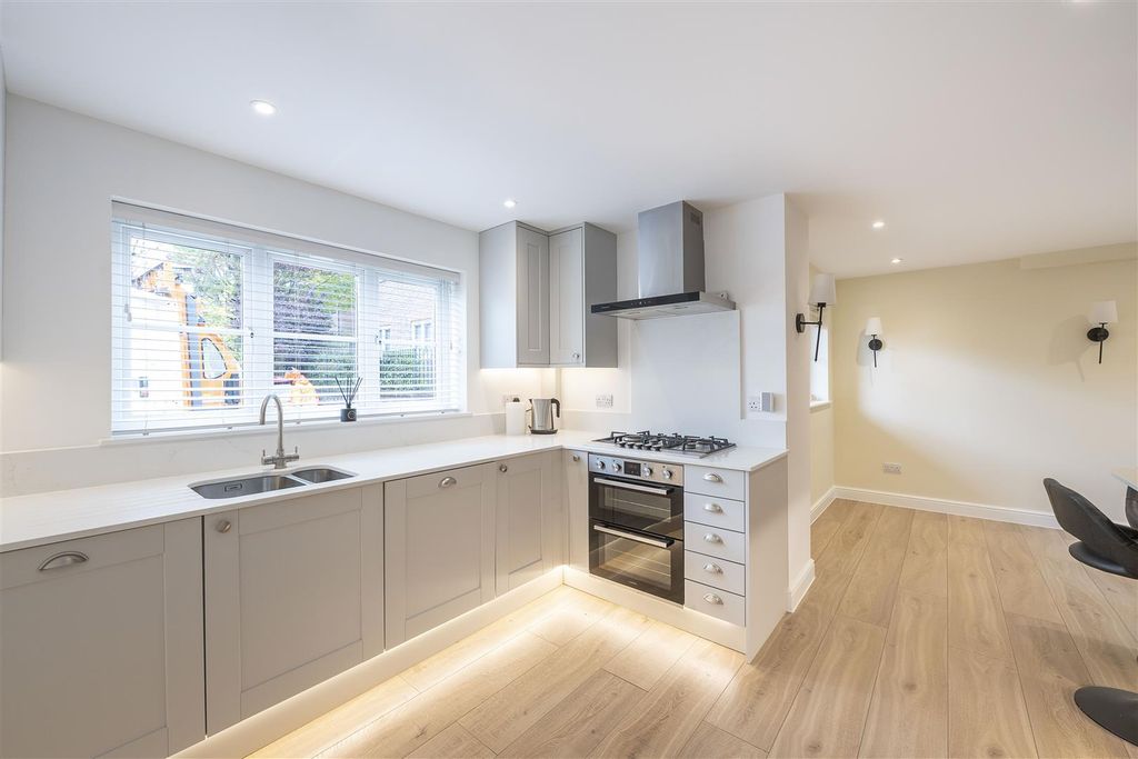 Property photo 2 of 12 Dsc_5851.Jpg