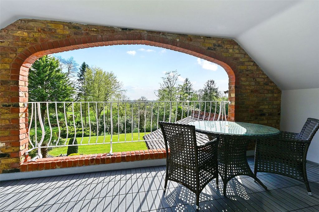 Property photo 3 of 41 Picture No. 90
