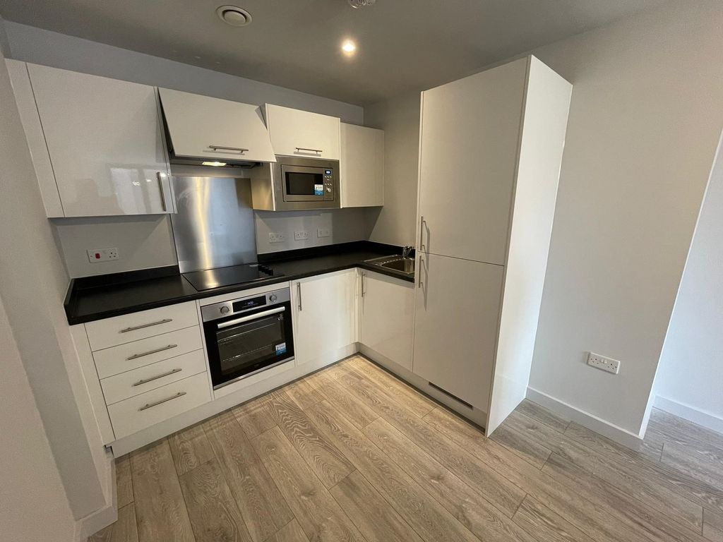 Property photo 2 of 7