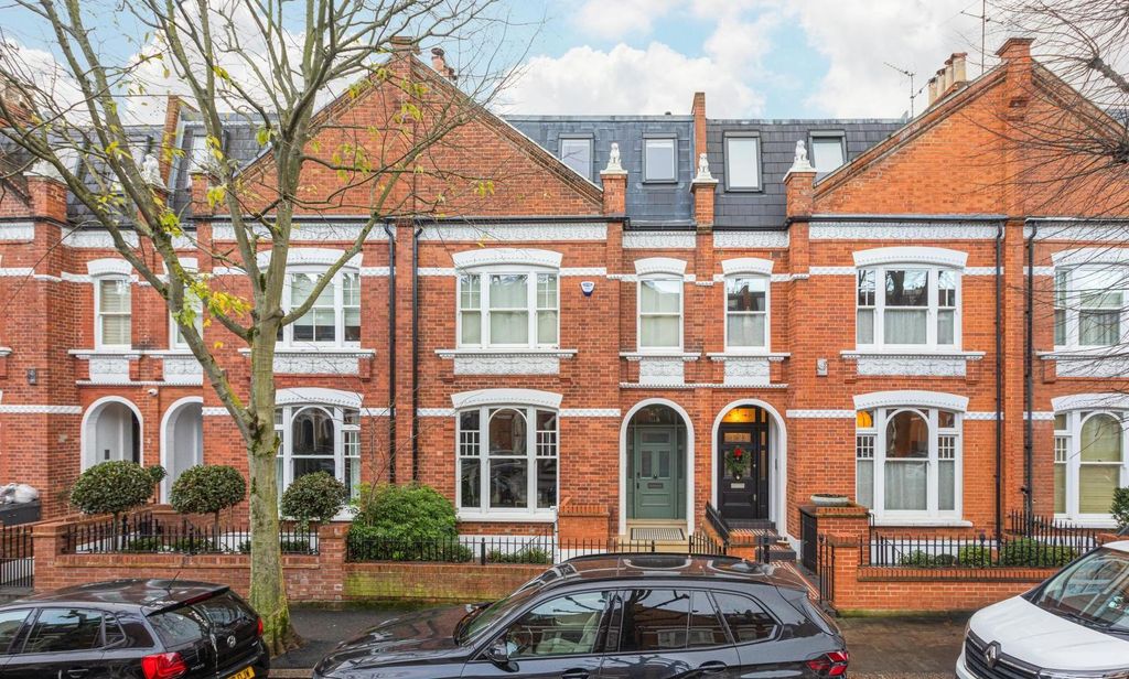 Property photo 3 of 24 Image