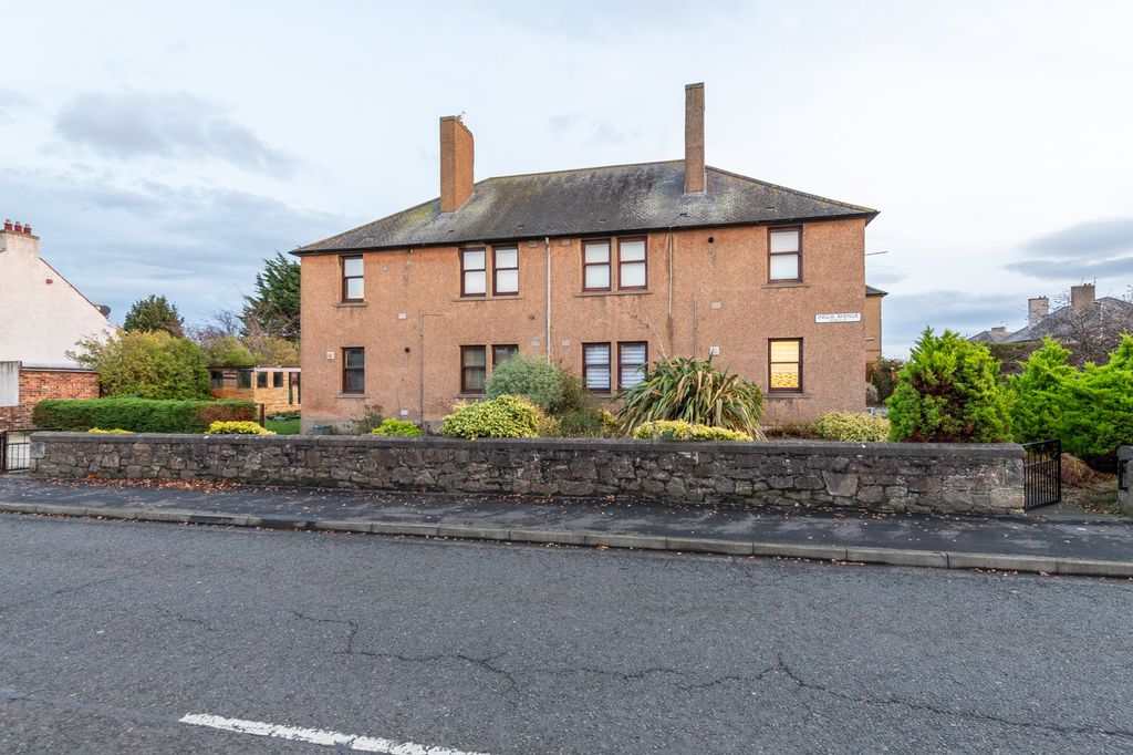 Property photo 1 of 29