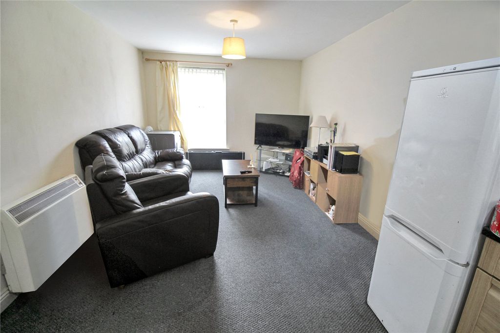 Property photo 2 of 8 Picture No. 03