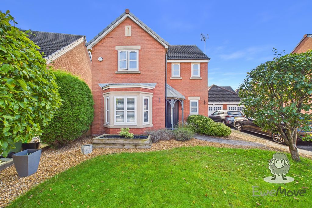 Property photo 1 of 18 Cam01866G0-Pr0590-Still041