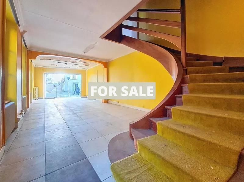 Property photo 1 of 8