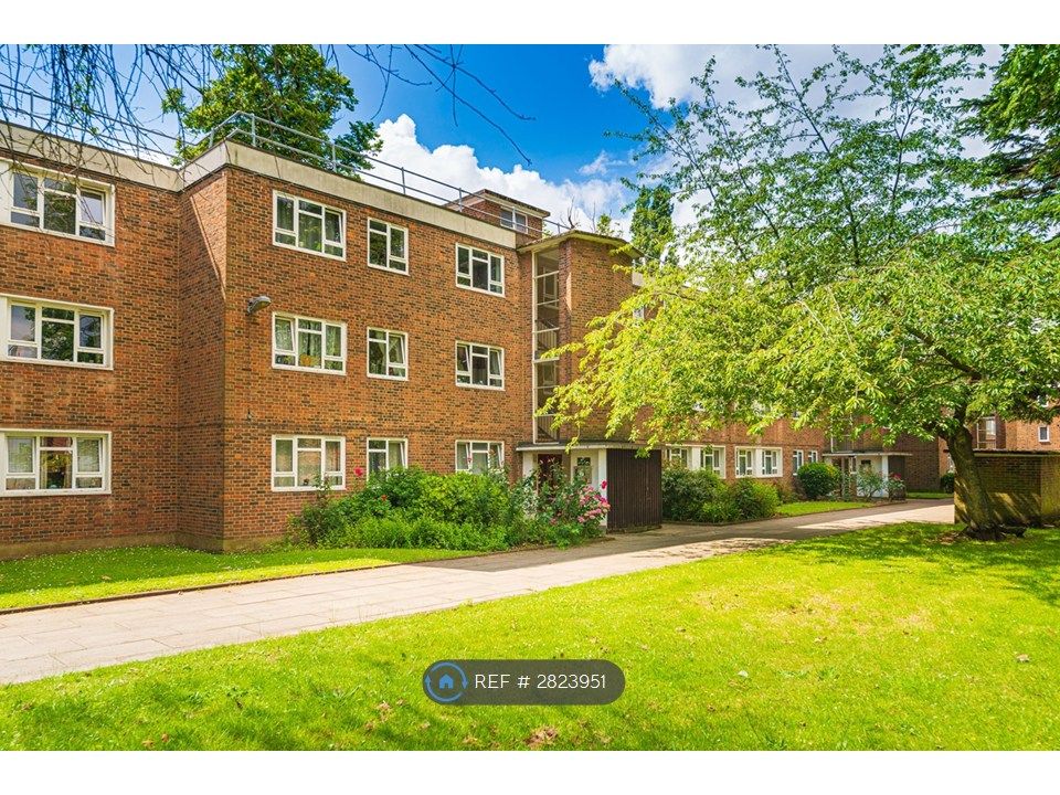 Property photo 2 of 22