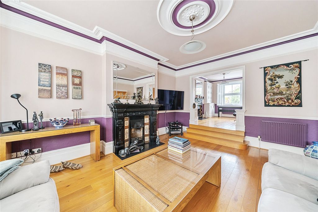 Property photo 3 of 30 Picture No. 19