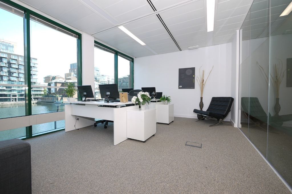 Property photo 2 of 30 1654452
