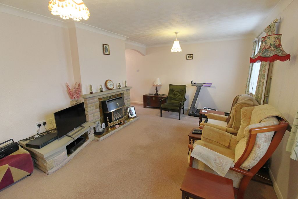 Property photo 2 of 19 Img_5530_Dxo