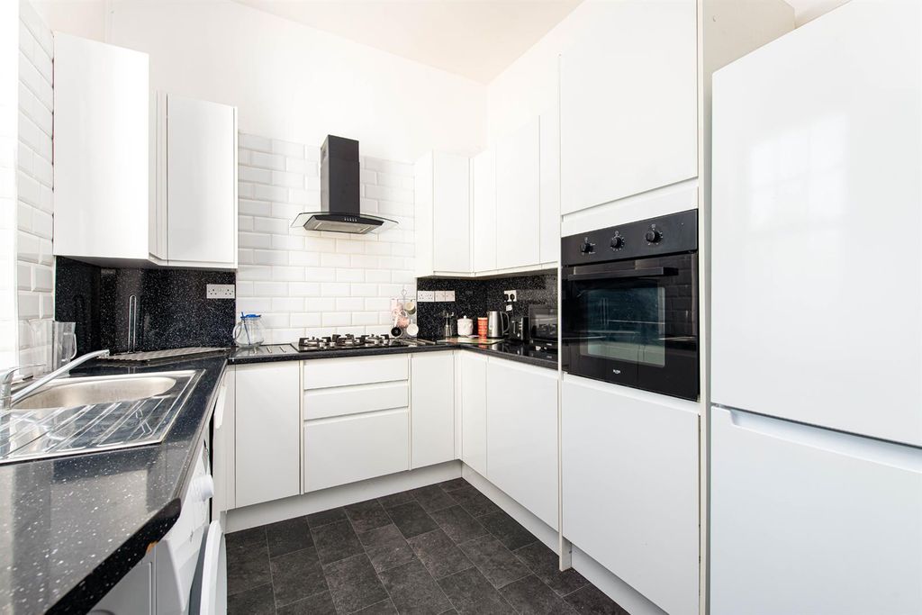 Property photo 2 of 16 Kitchen_1.Jpg