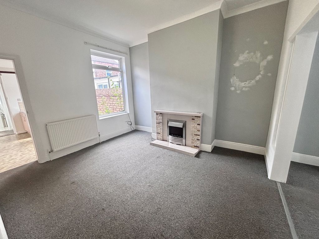 Property photo 3 of 8 Living Room