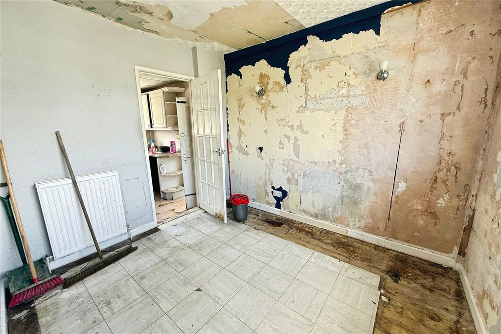 Property photo 3 of 10 Picture No. 10