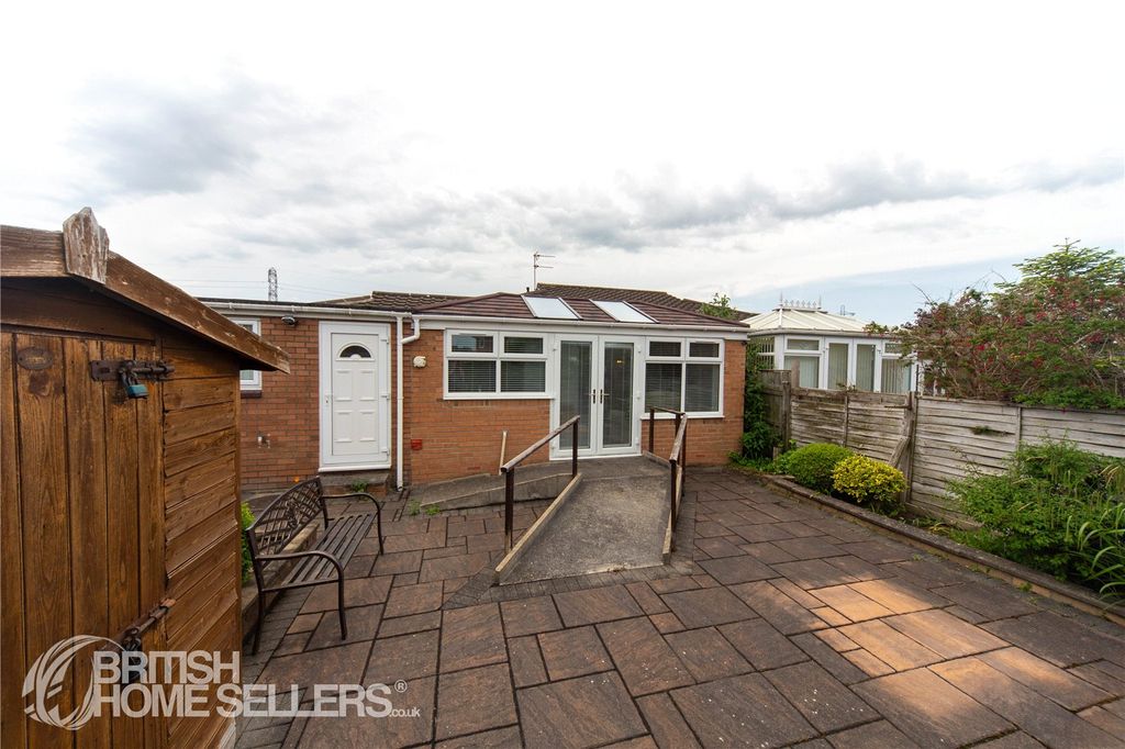 Property photo 3 of 23 Picture No. 06