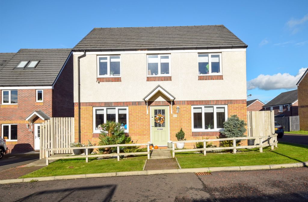 Property photo 1 of 25