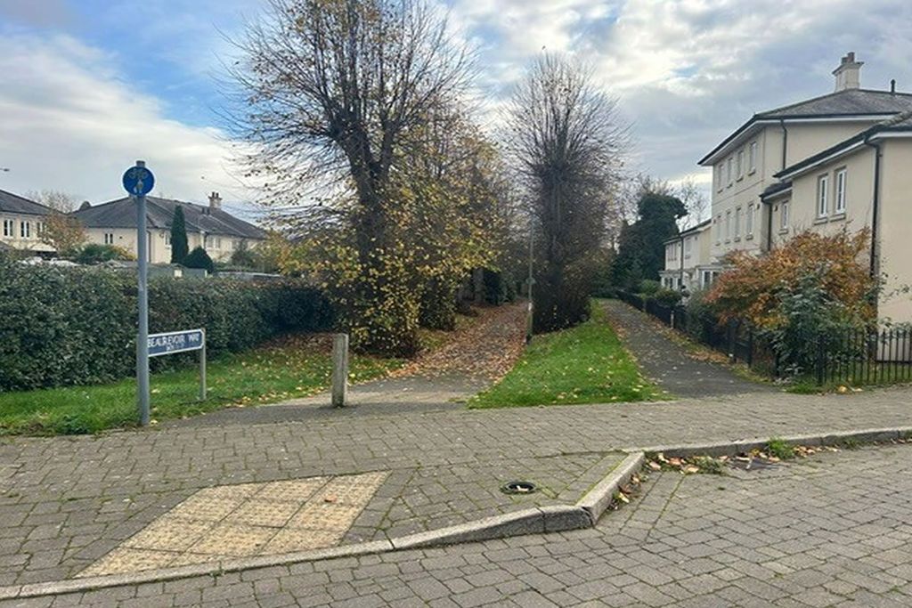 Property photo 1 of 7