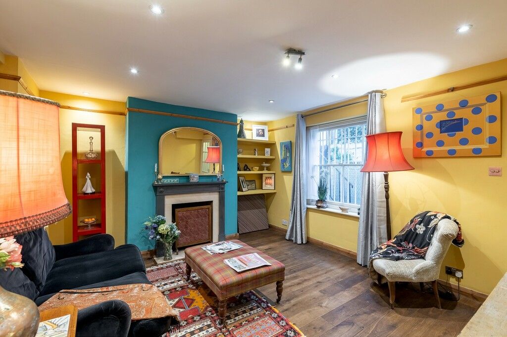 Property photo 3 of 17