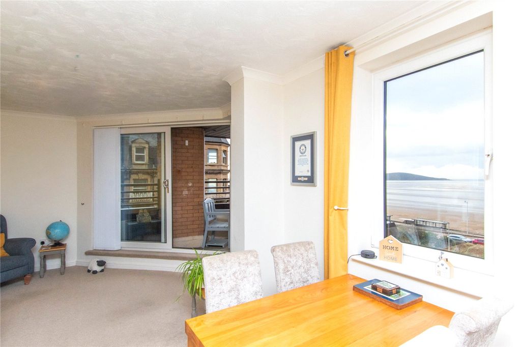 Property photo 3 of 15 Picture No. 06