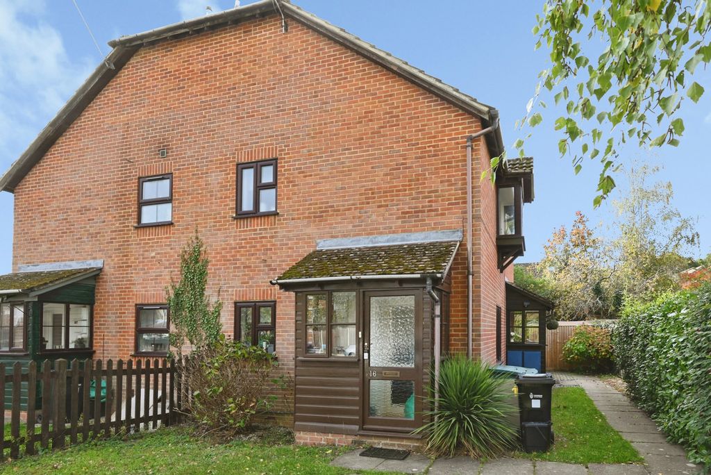 Property photo 1 of 19 External