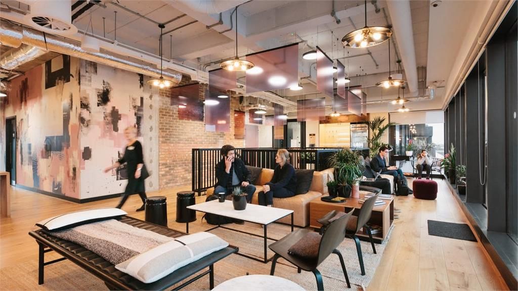 Property photo 2 of 6 Serviced Office, St Katherine's Way, E1W|