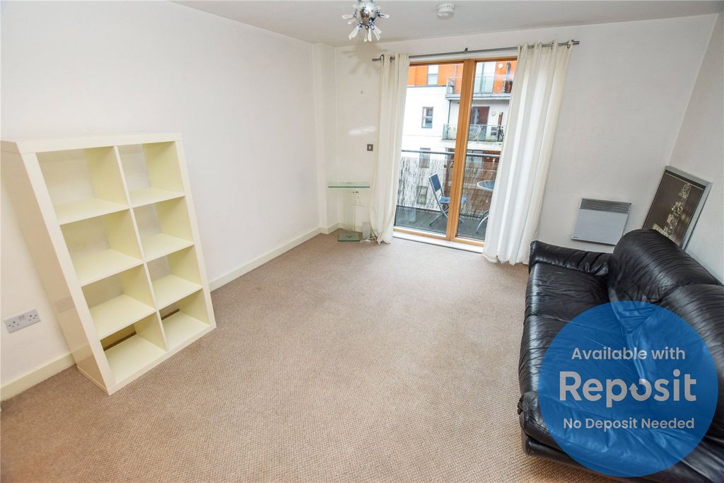 Property photo 2 of 12 Picture No. 11