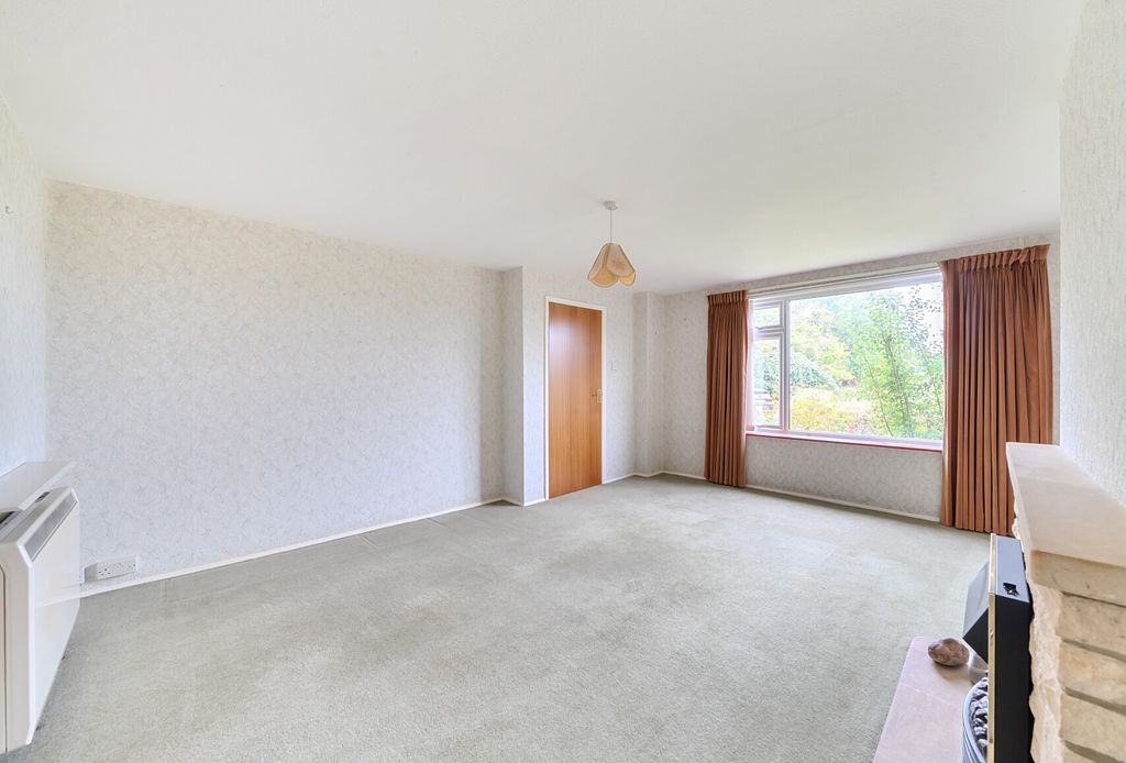 Property photo 3 of 12 1342960-17-68A45E...