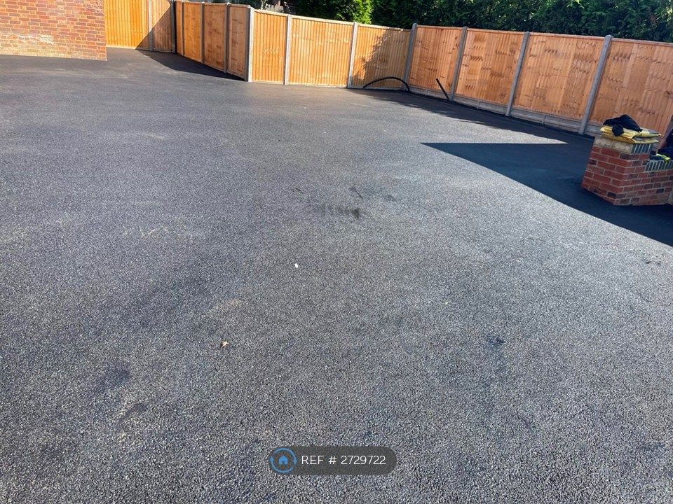 Property photo 2 of 35