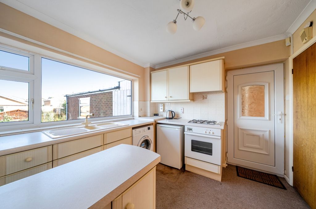 Property photo 2 of 21 1257126 (6)