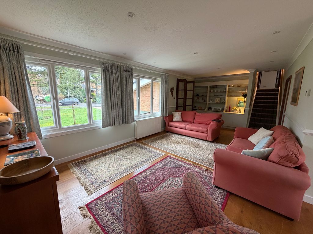 Property photo 3 of 17 Front