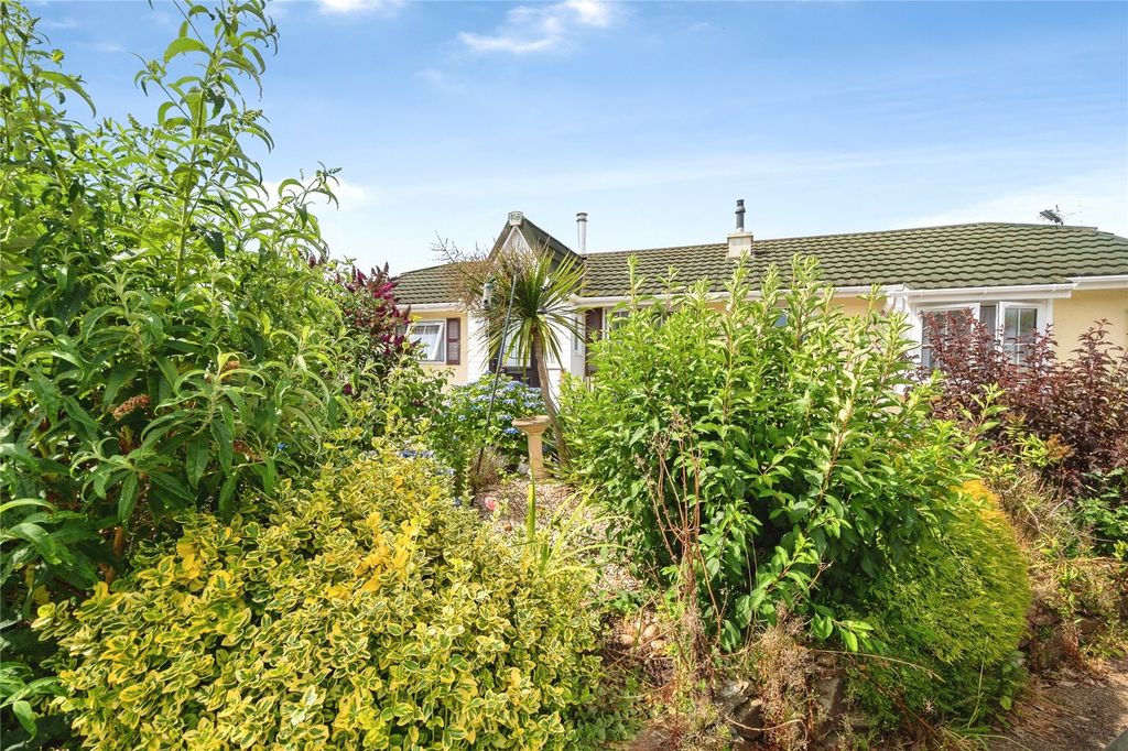 Property photo 3 of 20 Picture No. 04