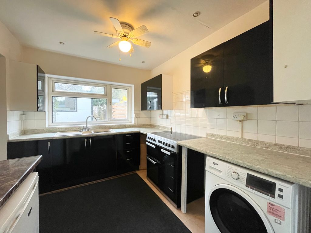 Property photo 3 of 22 Img_4854